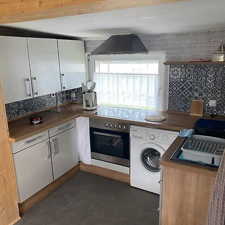 Bungalow Im Gruenen Werneuchen Extérieur photo