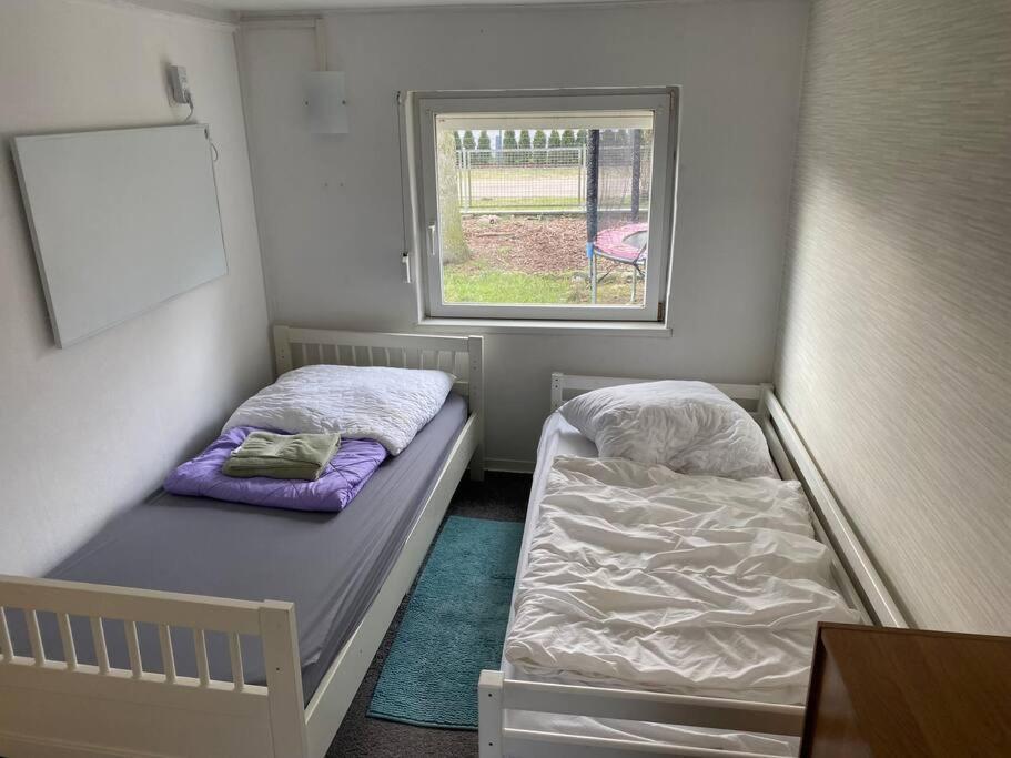Bungalow Im Gruenen Werneuchen Extérieur photo