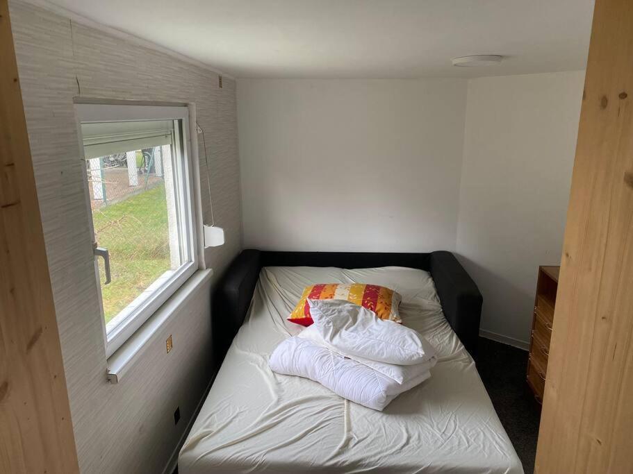 Bungalow Im Gruenen Werneuchen Extérieur photo